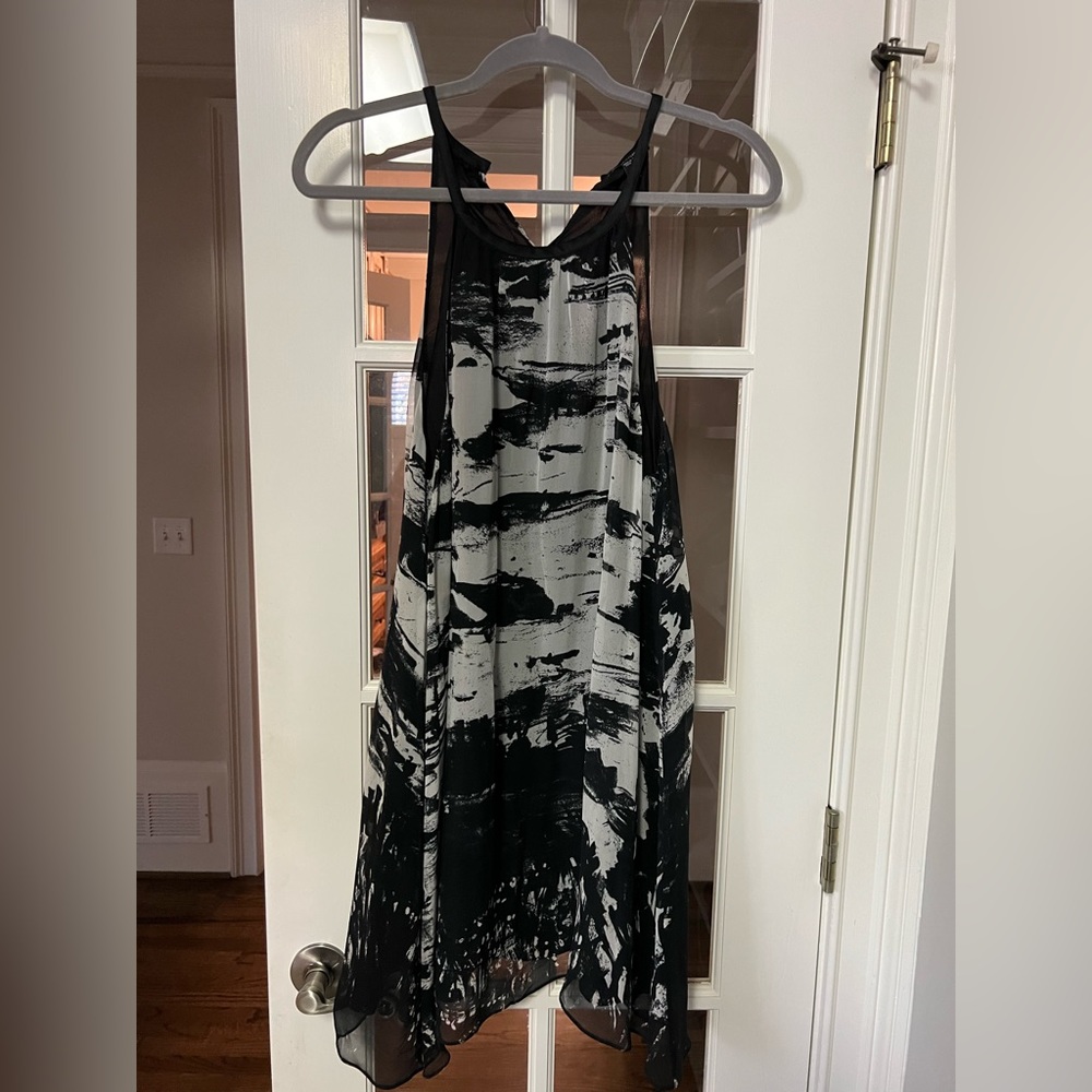 Eileen Fisher black/white high back shift dress. Silk lined